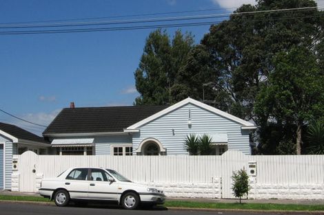 Photo of property in 13 Rowan Road, Epsom, Auckland, 1023