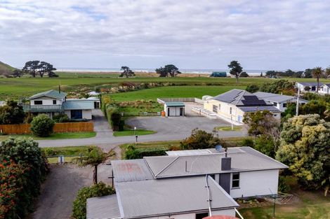 Photo of property in 40 Seaview Road, Herbertville, Dannevirke, 4970
