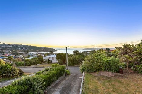 Photo of property in 16 Herewini Street, Titahi Bay, Porirua, 5022