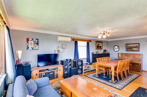 Photo of property in 18 Read Crescent, Clive, 4102