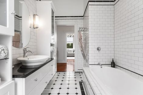 Photo of property in 51 Paice Avenue, Sandringham, Auckland, 1025