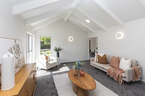 Photo of property in 2/34 Greers Road, Burnside, Christchurch, 8041