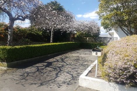 Photo of property in 2 Luton Street, Hokowhitu, Palmerston North, 4410
