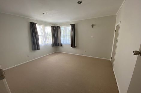 Photo of property in 62 Cardiff Road, Pakuranga, Auckland, 2010