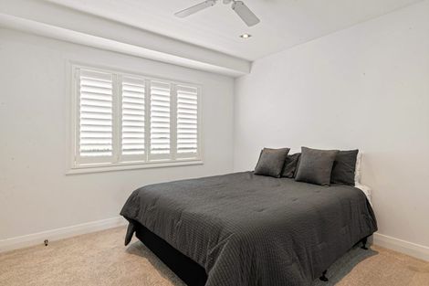 Photo of property in 270 Hurstmere Road, Takapuna, Auckland, 0622