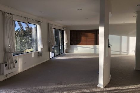 Photo of property in 34 Sea Spray Drive, Bucklands Beach, Auckland, 2012