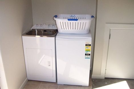 Photo of property in 19 Bluewater Place, Paraparaumu, 5032