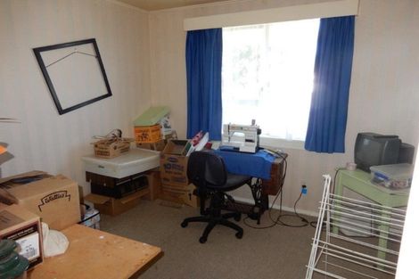 Photo of property in 6 Buchanan Place, Hawera, 4610