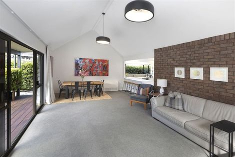 Photo of property in 464 Avonhead Road, Avonhead, Christchurch, 8042