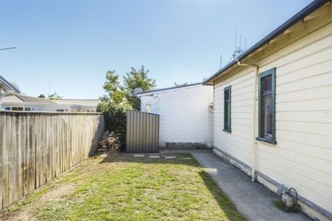 Photo of property in 17 Limbrick Street, Terrace End, Palmerston North, 4410