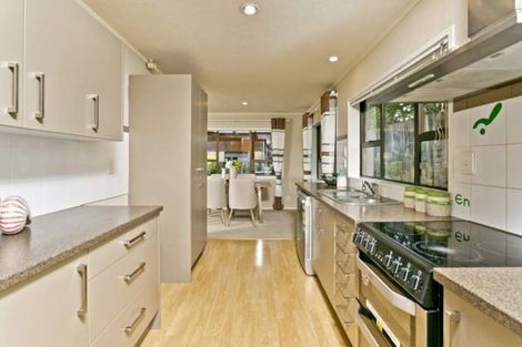 Photo of property in 1/207 Manuka Road, Bayview, Auckland, 0629