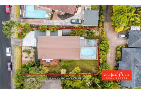 Photo of property in 7 Pokapu Street, Titirangi, Auckland, 0600