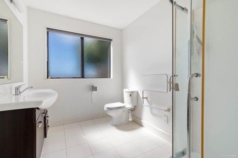 Photo of property in Albany Gardens, 19 Masons Road, Oteha, Auckland, 0632