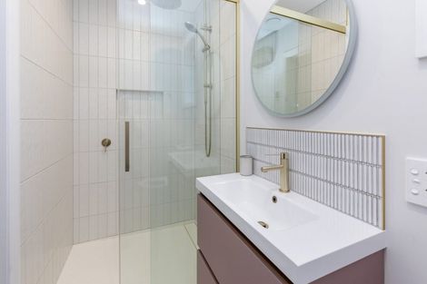 Photo of property in 11 Croziers Road, St Albans, Christchurch, 8052