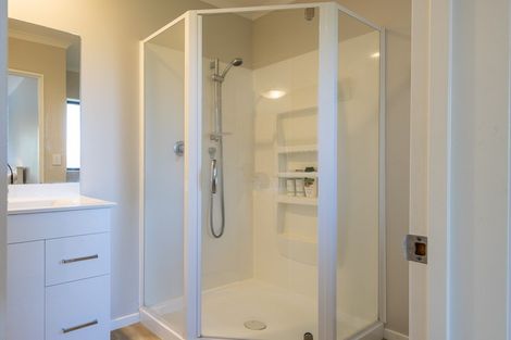 Photo of property in 10 De La Mare Drive, Leamington, Cambridge, 3432