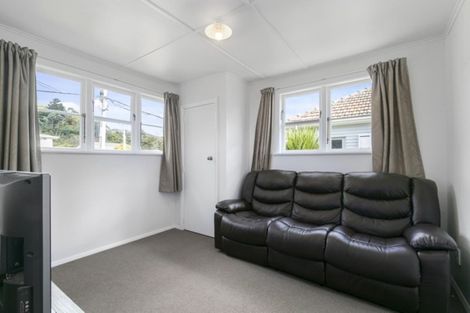 Photo of property in 47 Naenae Road, Naenae, Lower Hutt, 5011