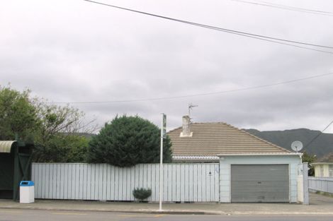Photo of property in 2/1006 High Street, Avalon, Lower Hutt, 5011