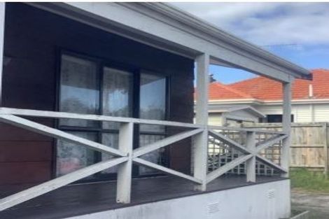 Photo of property in 2/18 Ashlynne Avenue, Papatoetoe, Auckland, 2025