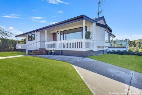 Photo of property in 37 Hikanui Drive, Havelock North, 4130
