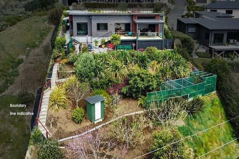 Photo of property in 9 Kapurau Lane, Merrilands, New Plymouth, 4312