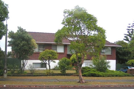 Photo of property in 34 Kennedy Avenue, Forrest Hill, Auckland, 0620