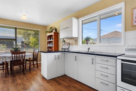 Photo of property in 53 Maces Road, Bromley, Christchurch, 8062