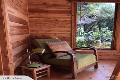 Photo of property in 128 Lone Kauri Road, Karekare, Auckland, 0772