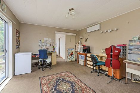 Photo of property in 222 Mayfair Avenue, Mayfair, Hastings, 4122