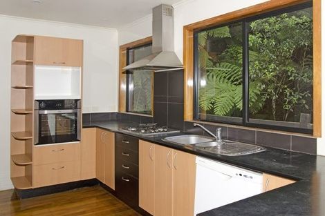 Photo of property in 43 Waima Crescent, Titirangi, Auckland, 0604