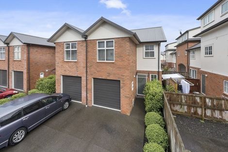 Photo of property in 2 Chiefs Court, Hamilton East, Hamilton, 3216