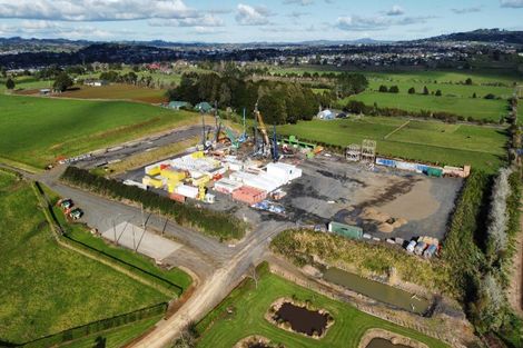 Photo of property in 196 Heights Road, Pukekohe, 2676