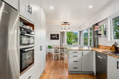 Photo of property in 12 Campbell Place, Pukehangi, Rotorua, 3015