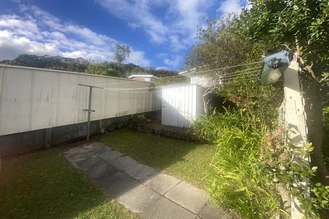 Photo of property in 56 Dowse Drive, Maungaraki, Lower Hutt, 5010