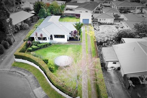 Photo of property in 2 James Place, Opaheke, Papakura, 2113