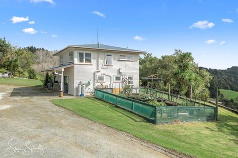 Photo of property in 624 Golden Stairs Road, Mareretu, Maungaturoto, 0589