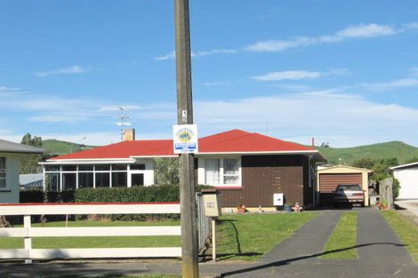 Photo of property in 16 Ropata Street, Kaiti, Gisborne, 4010