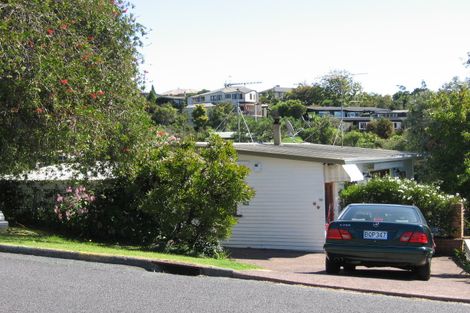 Photo of property in 88 Castor Bay Road, Castor Bay, Auckland, 0620