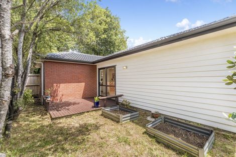 Photo of property in 77g Sturges Road, Henderson, Auckland, 0612