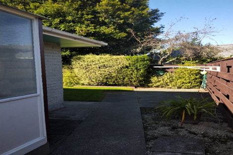 Photo of property in 2/25 Avondale Road, Taradale, Napier, 4112