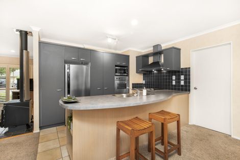 Photo of property in 8 Rushbury Place, Randwick Park, Auckland, 2105