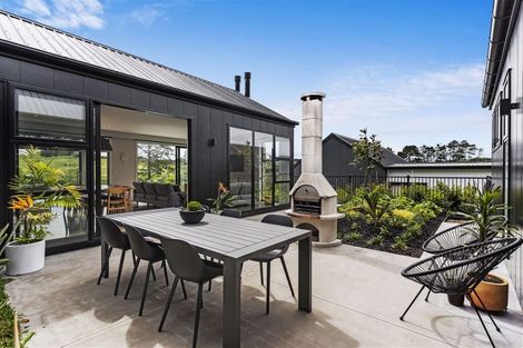 Photo of property in 49 Grayson Road, Wainui, Silverdale, 0992