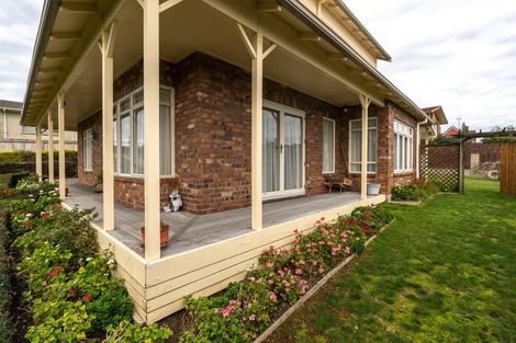 Photo of property in 5 Leyton Place, Nawton, Hamilton, 3200