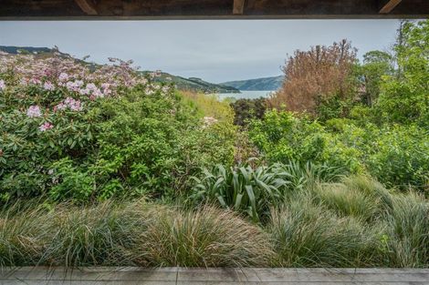 Photo of property in 6888e Christchurch Akaroa Road, Takamatua, 7581