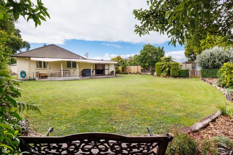 Photo of property in 17 Tilbury Avenue, Hokowhitu, Palmerston North, 4410