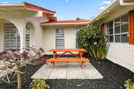 Photo of property in 11 Hibiscus Avenue, Hamilton Lake, Hamilton, 3204