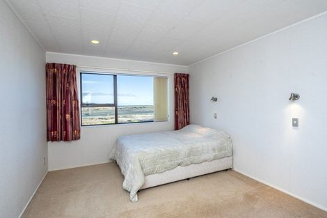 Photo of property in 9 Dawick Street, Foxton Beach, Foxton, 4815