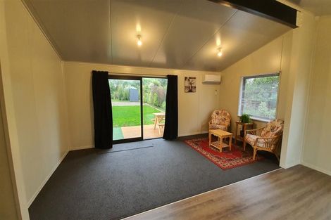 Photo of property in 5 Meehan Place, Makikihi, Timaru, 7971
