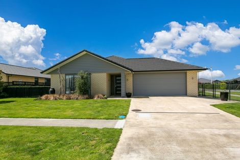 Photo of property in 60 Jarrett Terrace, Leamington, Cambridge, 3432