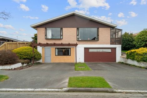 Photo of property in 29a Salford Avenue, Redwood, Christchurch, 8051