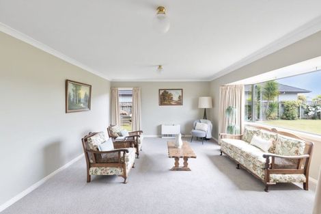 Photo of property in 13 Barnett Drive, Marton, 4710